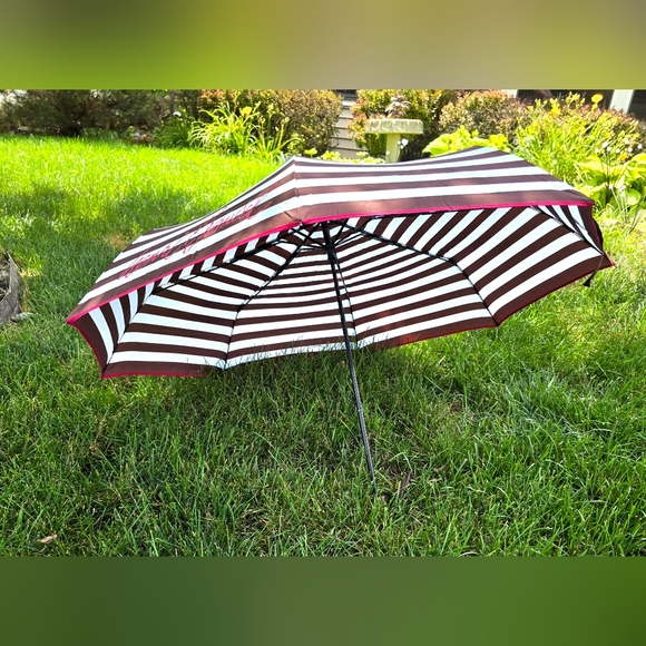 ✨️Henri Bendel Travel Umbrella - Picture 6 of 7